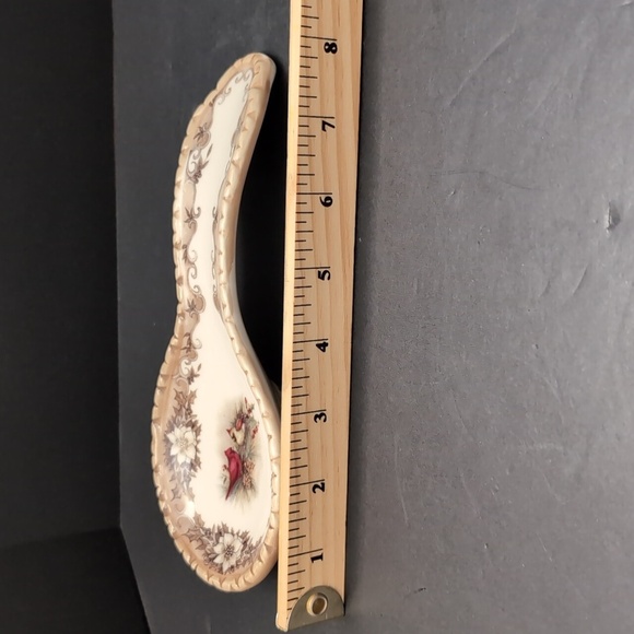 Cracker Barrel Woodland Cardinal Stoneware Spoon Rest. - Picture 6 of 6